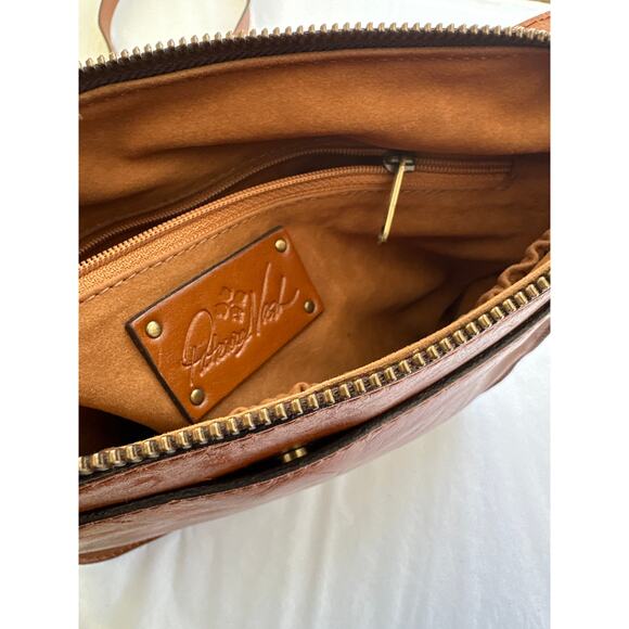 Patricia Nash Heritage Collection Nazaire Crossbody Bag Tan - Picture 10 of 13